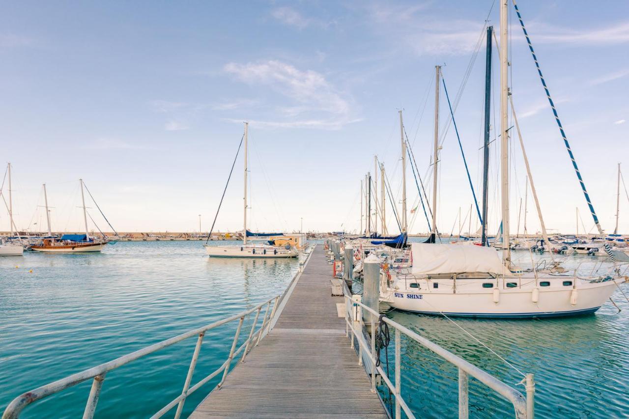 Aqua Resort Giulianova - Houseboat Experience מראה חיצוני תמונה